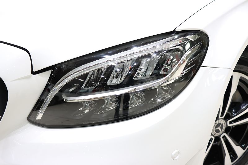 奔驰C级 2019款 C 260 运动版