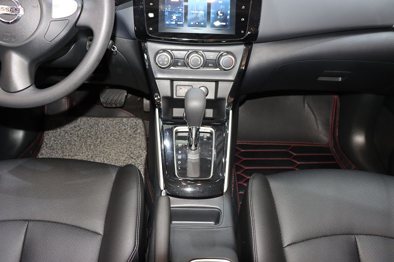 日产 轩逸 2021款 经典 1.6XL CVT豪华版 国VI