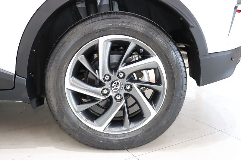 丰田C-HR 2021款 2.0L 豪华版