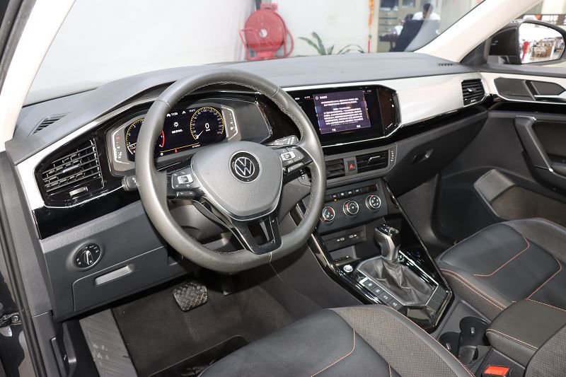 大众 探岳 2021款 330TSI 两驱30周年纪念版