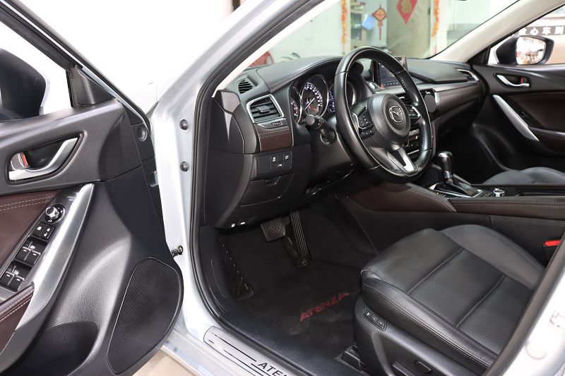 马自达 阿特兹 2018款 2.5L 蓝天运动版