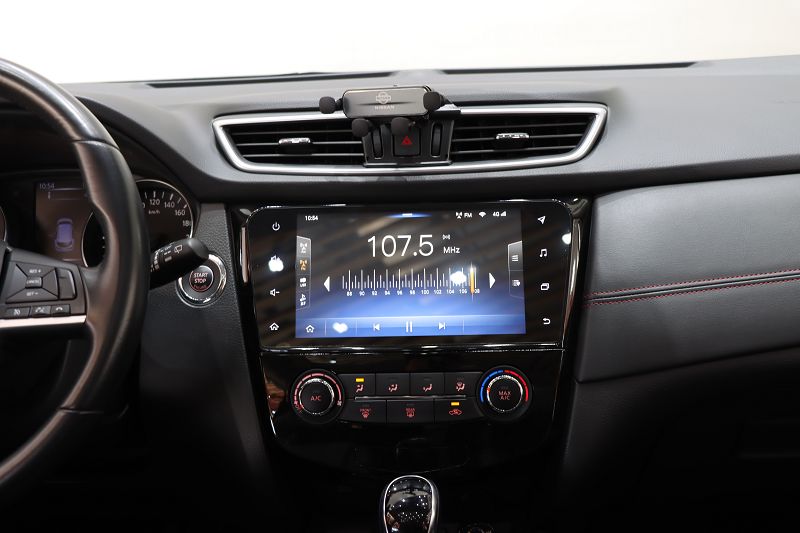 日产 逍客 19款 2.0L CVT豪华