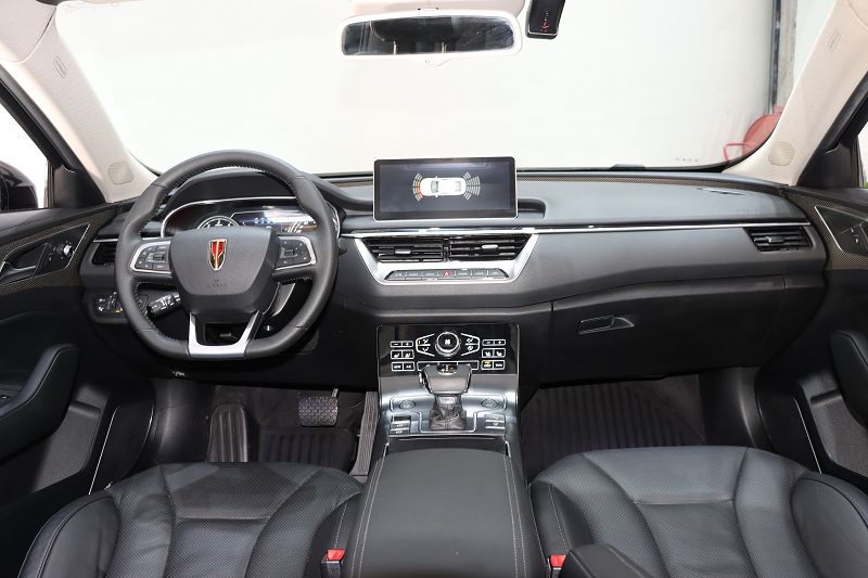 红旗H5 2020款 1.8T 自动智联旗畅版