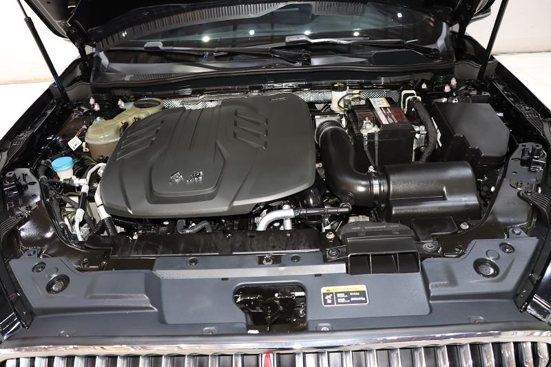 红旗H5 2020款 1.8T 自动智联旗畅版