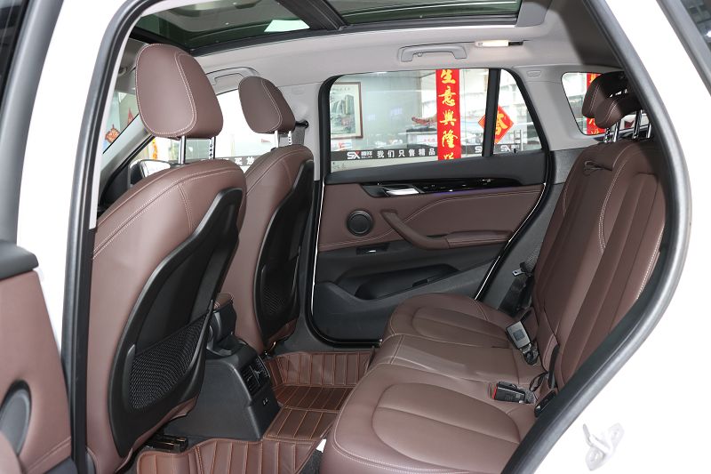 宝马X1 2020款 sDrive25Li 领先型