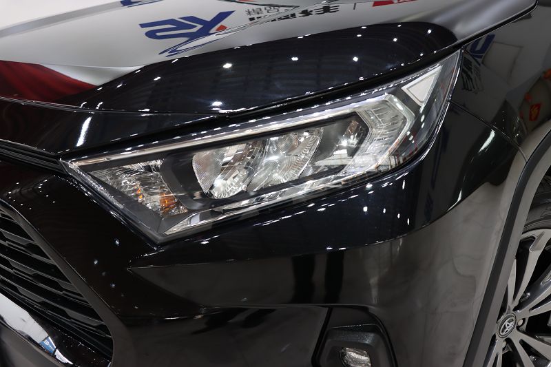 丰田 RAV4荣放 2023款 2.0L CVT两驱风尚版