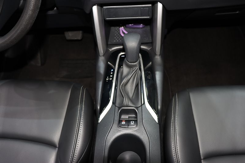 丰田 锋兰达 2022款 2.0L CVT领先版