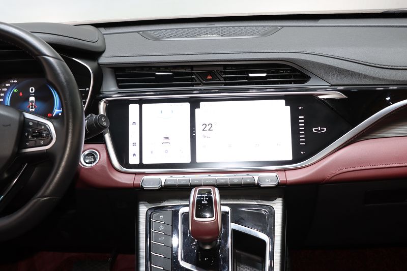 吉利汽车 博越 2022款 X 1.8TD DCT智尊型 国VI