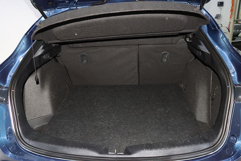 马自达CX-4 2021款 2.0L 自动两驱蓝天活力版