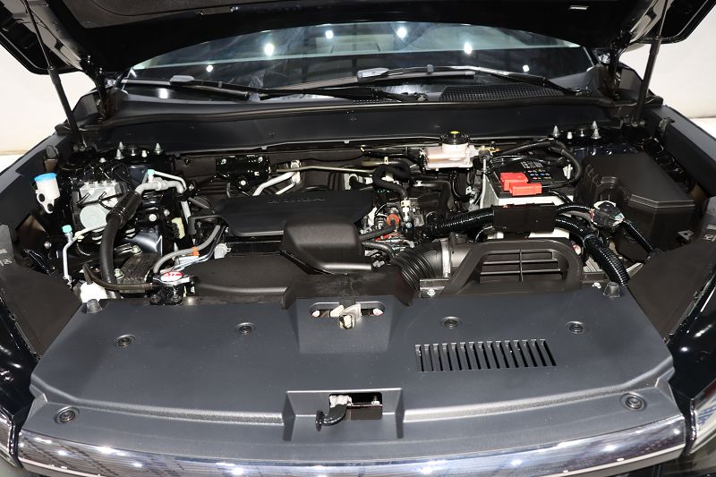 本田 皓影 2023款 240TURBO 两驱精英版 5座