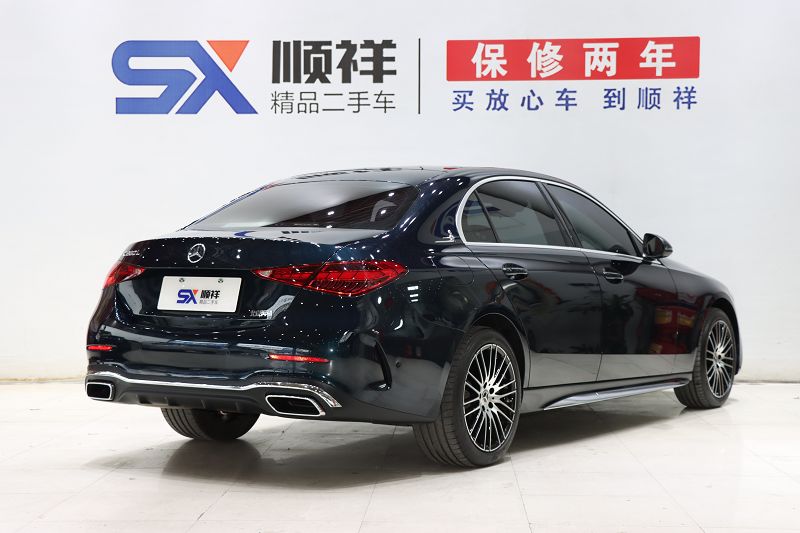 奔驰C级 2023款 C 260 L 运动版