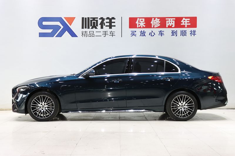 奔驰C级 2023款 C 260 L 运动版