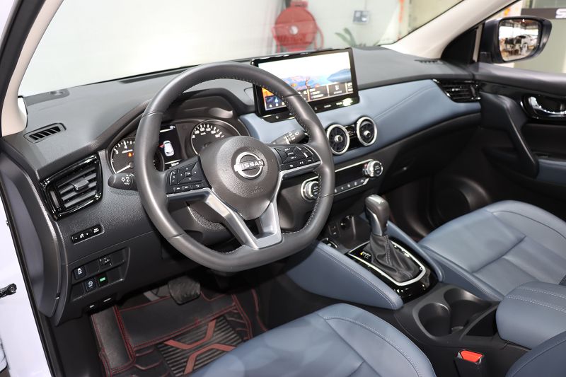 日产 逍客 2025款 荣誉 2.0L CVT XV+领先版