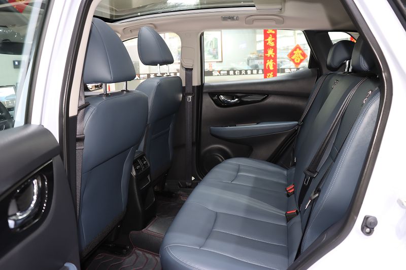 日产 逍客 2025款 荣誉 2.0L CVT XV+领先版