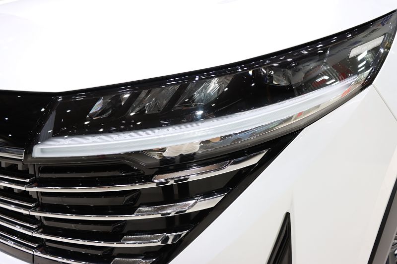 日产 探陆 2024款 380VC-TURBO 两驱智悦版 6座