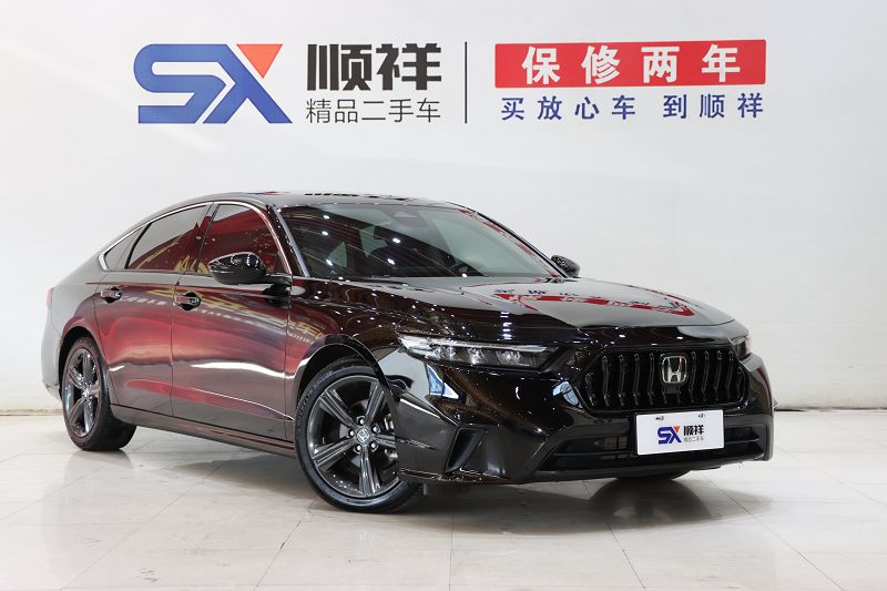 本田 英仕派 2023款 260TURBO 精致版