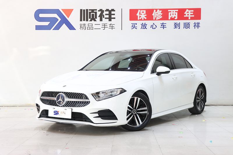 奔驰A级 2020款 A 180 L 运动轿车 国VI