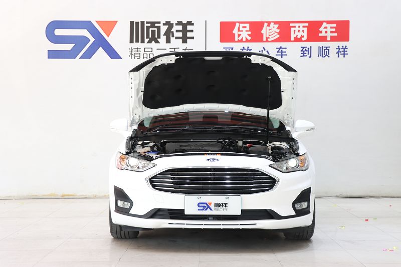 福特 蒙迪欧 2020款 EcoBoost 180 时尚型