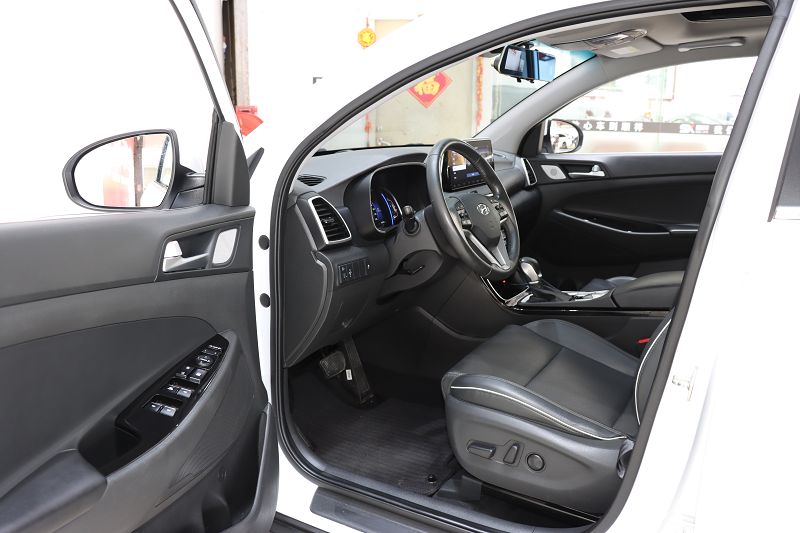 现代途胜 2019款 280TGDi 双离合两驱智联版 国VI