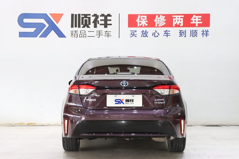 丰田雷凌 2021款 双擎 1.8H E-CVT豪华版