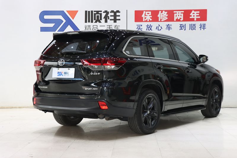 丰田 汉兰达 2018款 2.0T 四驱骑士版 7座 国VI