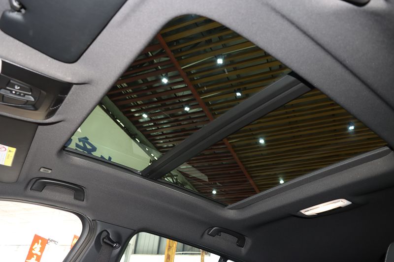 宝马X2 2020款 sDrive25i 领先型M越野套装 国VI