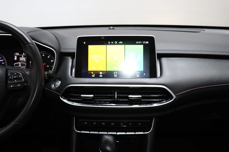 MG 名爵HS 2018款 20T 自动两驱荷尔蒙劲取版