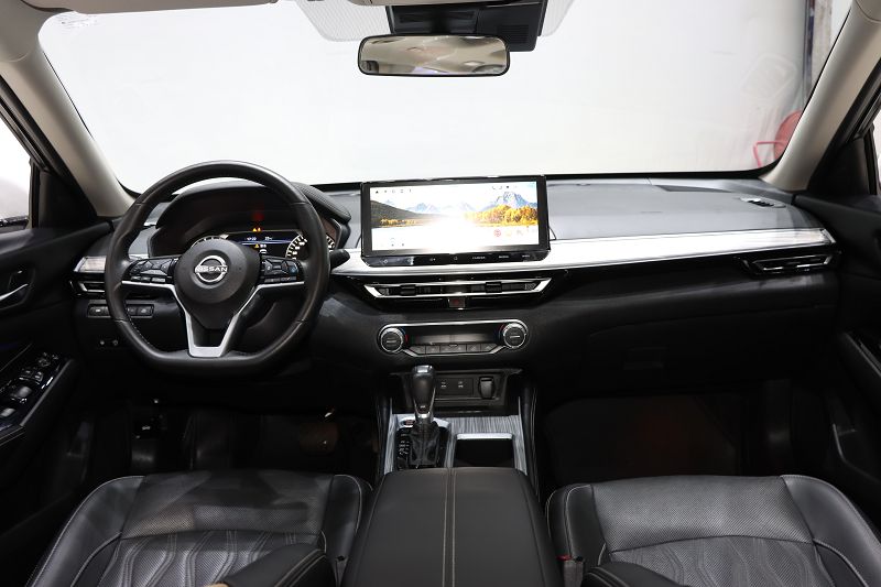 日产天籁 2022款 2.0T XL 进享版