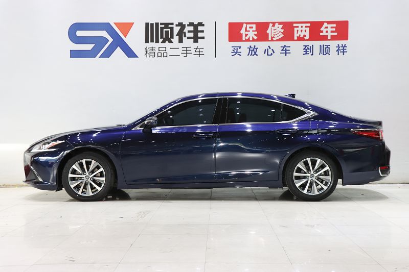 雷克萨斯ES 2020款 200 卓越版