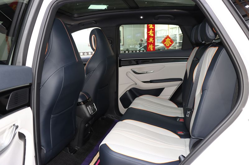 比亚迪 宋PLUS新能源 2021款 DM-i 110KM 旗舰PLUS