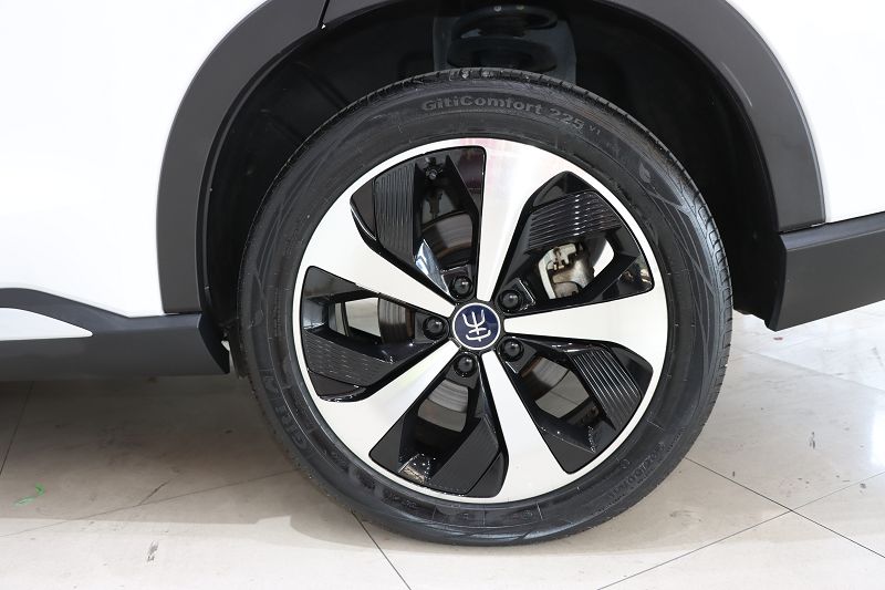 比亚迪 宋PLUS新能源 2021款 DM-i 110KM 旗舰PLUS