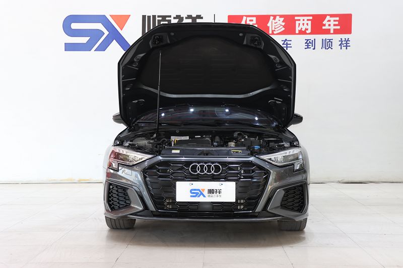 奥迪奥迪A32022款 奥迪A3 A3L Limousine 35 TFSI 进取运动型