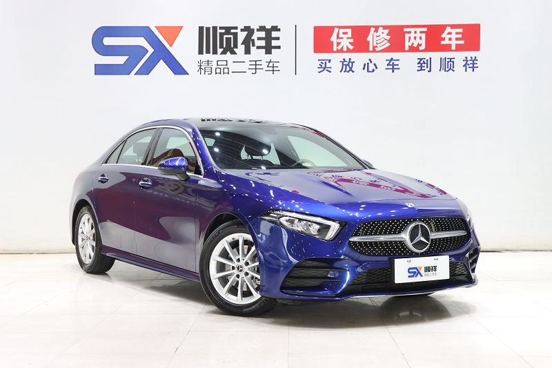 奔驰A级 2020款 A 200 L 运动轿车