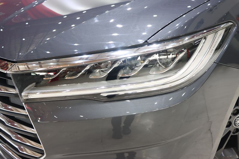 比亚迪 秦 2019款 1.5L 自动尊贵型