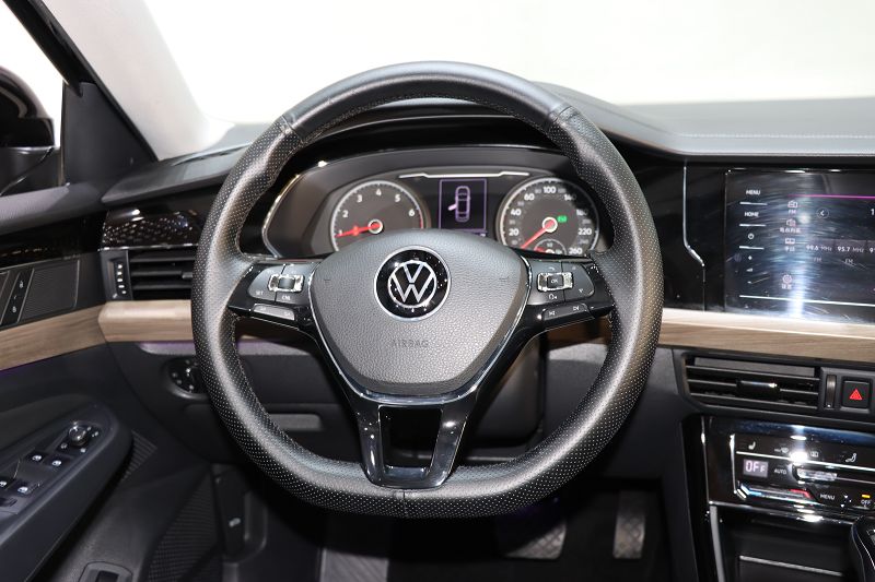 大众 帕萨特 2021款 280TSI 商务版