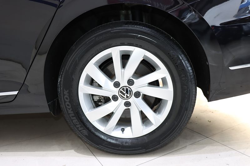 大众 帕萨特 2021款 280TSI 商务版