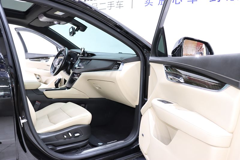 凯迪拉克XT5 2018款 28T 四驱豪华型