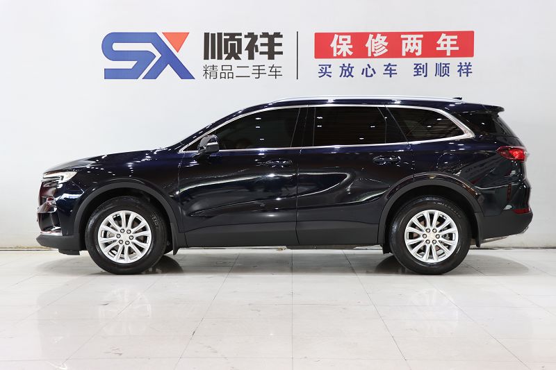 别克 昂科旗 2020款 28T 两驱战旗型