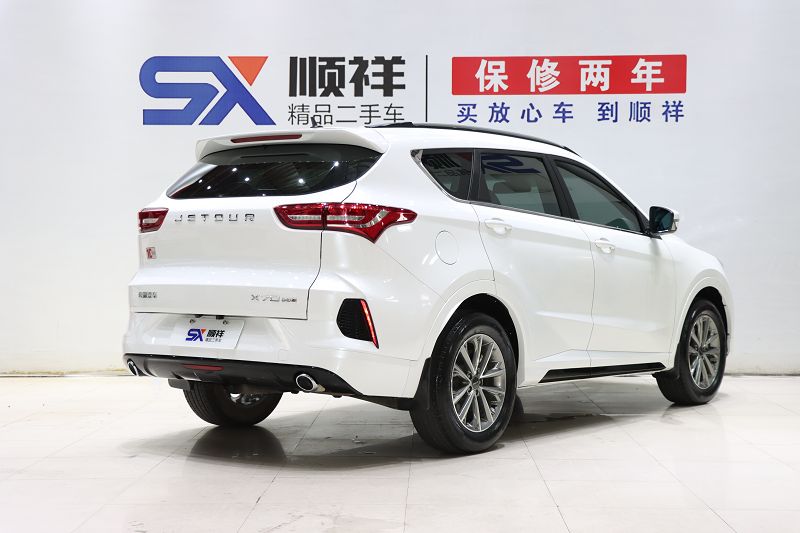 捷途X70 2020款 1.5T 手动畅行版 5座