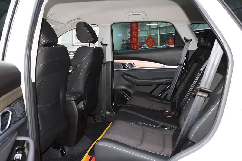 捷途X70 2020款 1.5T 手动畅行版 5座
