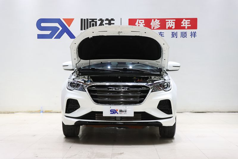 捷途X70 2020款 1.5T 手动畅行版 5座