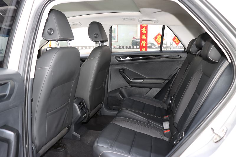 大众 T-ROC探歌 2020款 280TSI DSG两驱舒适型