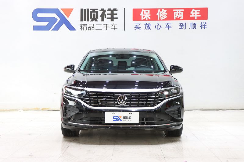 大众 帕萨特 2025款 出众款 380TSI 龙腾版