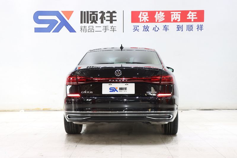 大众 帕萨特 2025款 出众款 380TSI 龙腾版