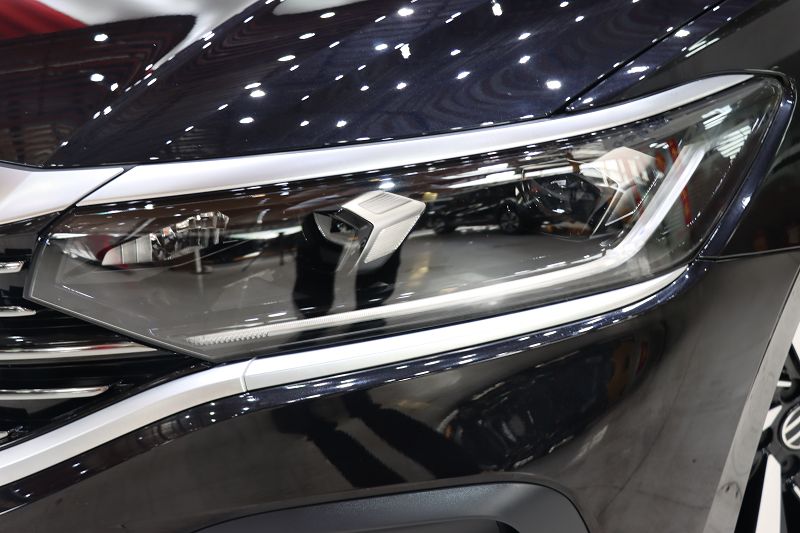 大众 帕萨特 2025款 出众款 380TSI 龙腾版