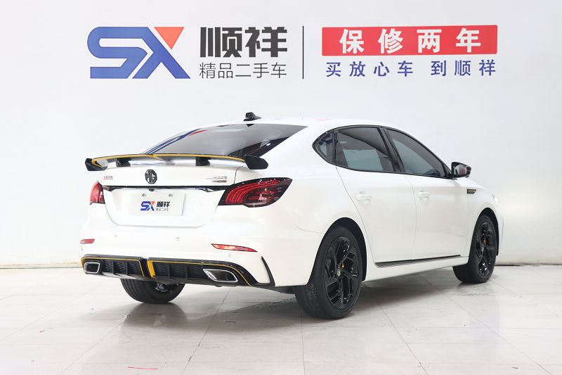名爵6 2021款 MG6 Pro 1.5T 自动Trophy旗舰版