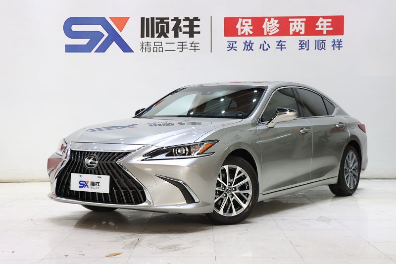 雷克萨斯ES 2022款 200 豪华版
