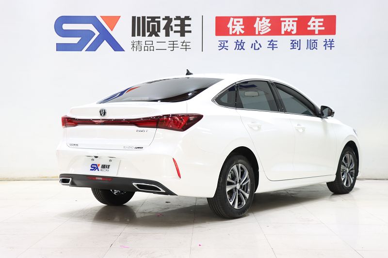 长安 逸动 2023款 畅享版 PLUS 蓝鲸NE 1.4T GDI DCT尊贵版