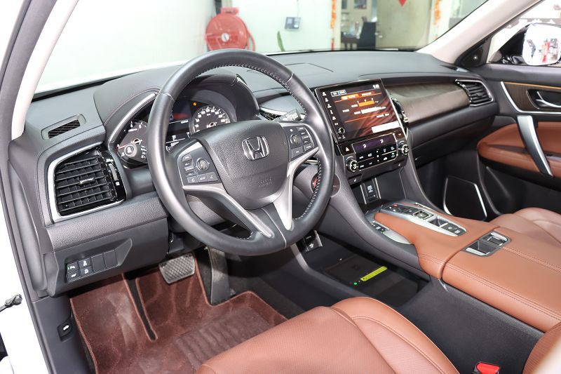 本田 冠道 2020款 370TURBO 四驱尊享版