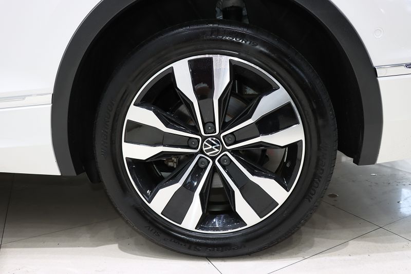 大众 途观L 2022款 330TSI 自动两驱R-Line越享版